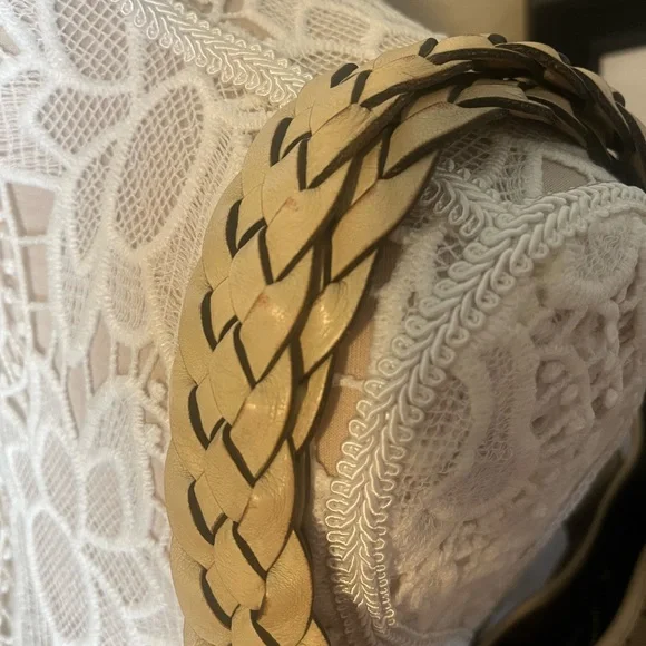 Gucci Beige and Brown Shoulder Bag - Picture 10 of 13